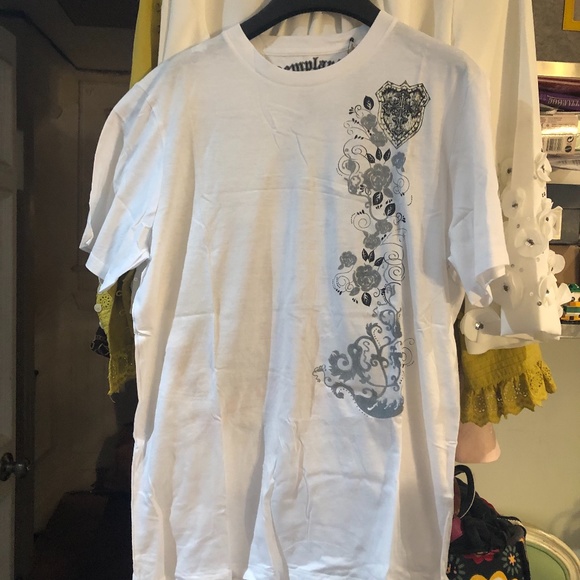 Designer T-Shirt - Picture 1 of 4